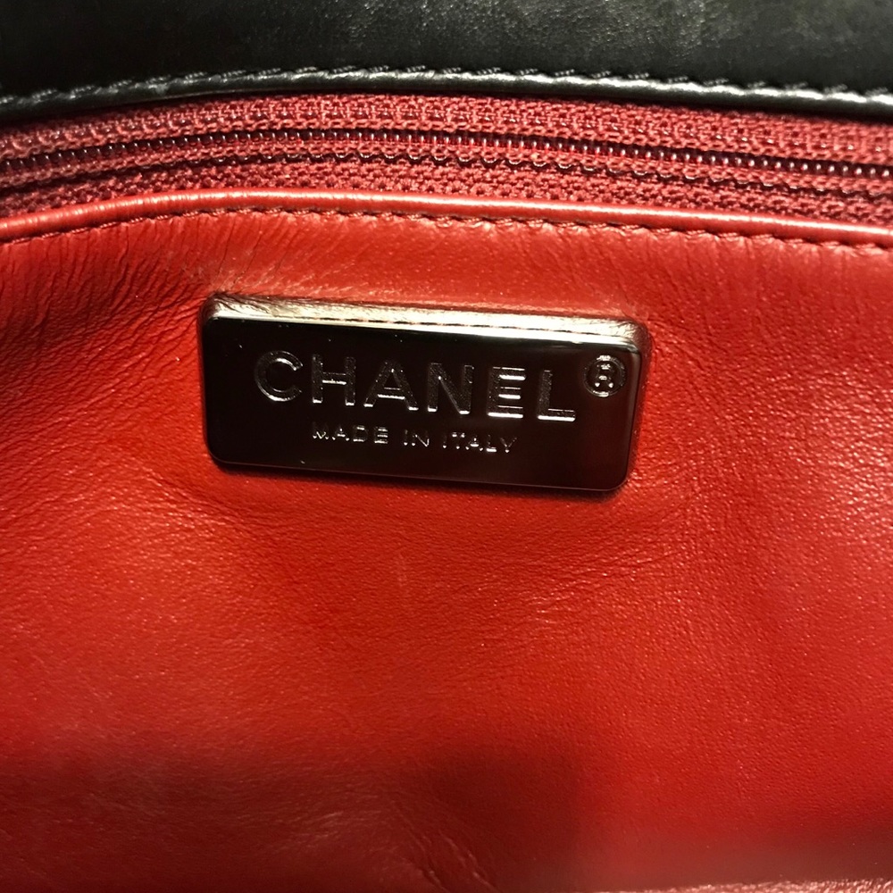 SOLD Authentic Chanel Single Flap Pearl CC Bag - Picture 8 of 8
